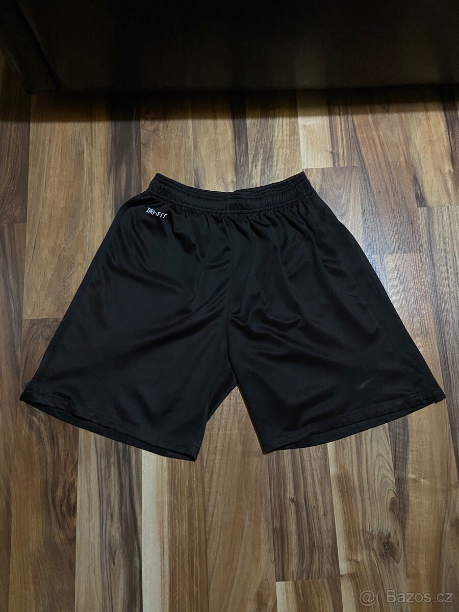Nike Dri Fit kraťasy