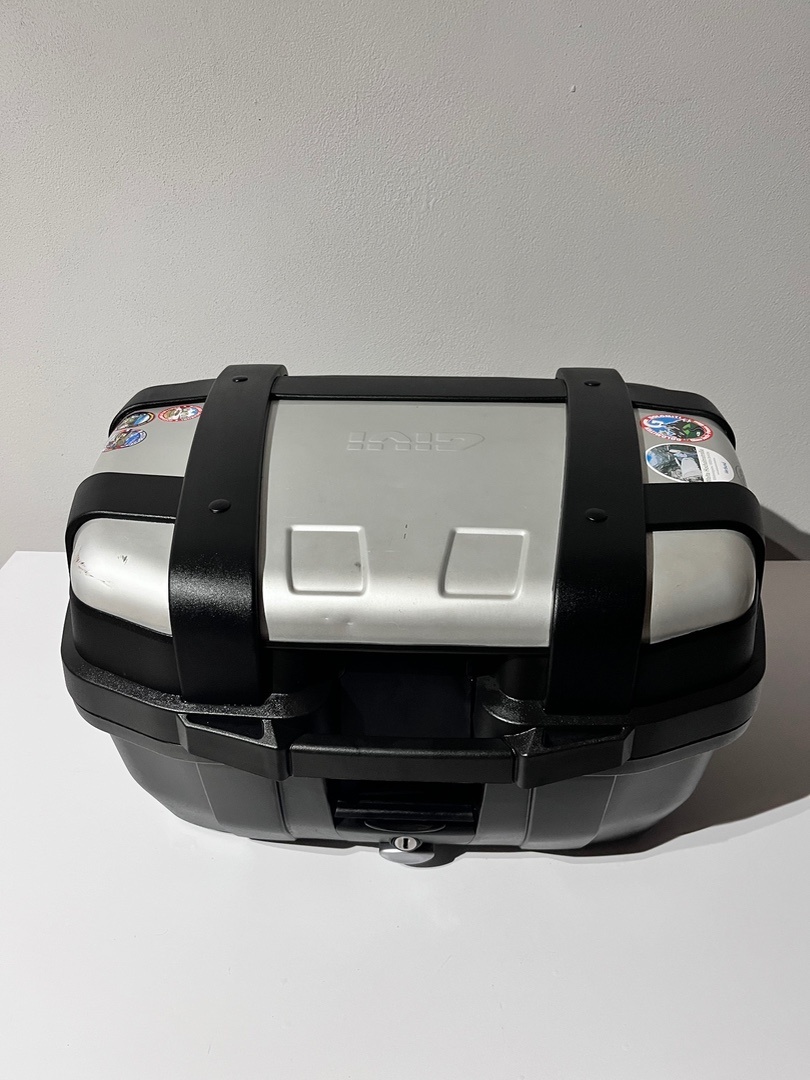 Horní kufr - GIVI 52L - TOPCASE