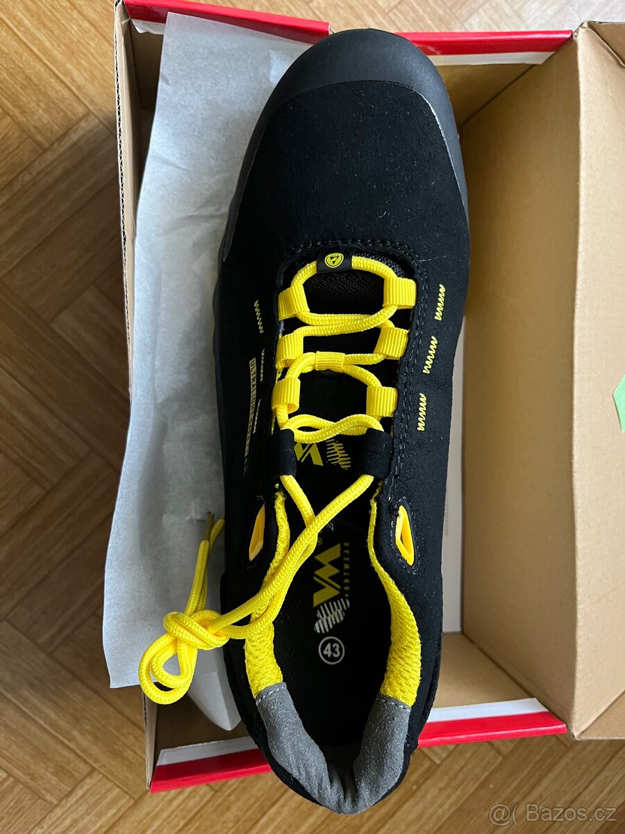 Pracovní boty/obuv vel. 42(43)