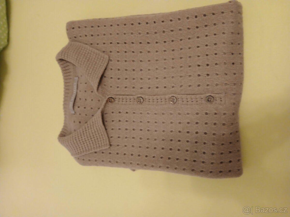 Novy kasmirovy svetřík vel.46