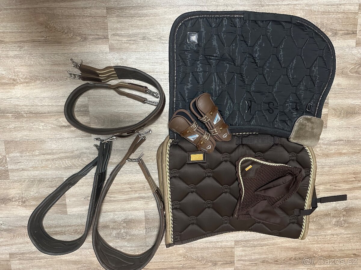 Prodám více věcí