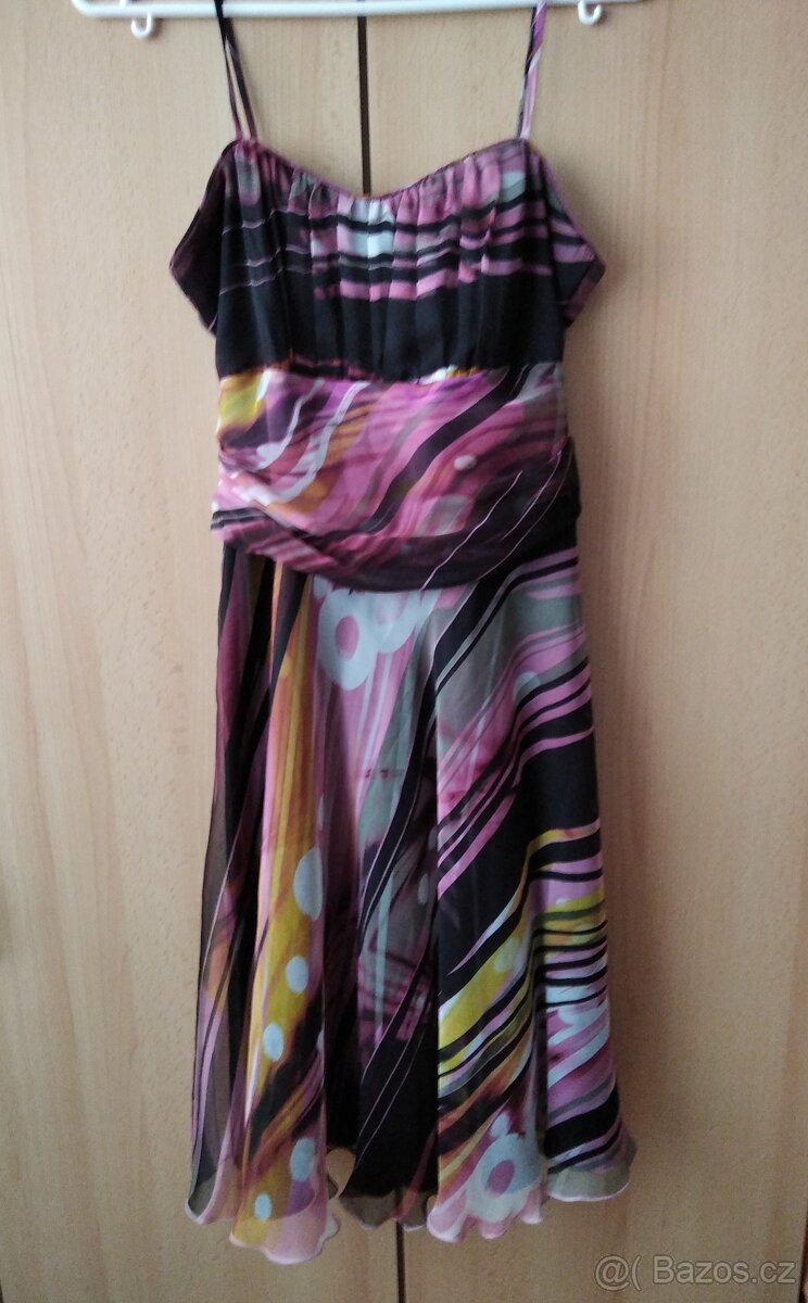 Dámské společenské šaty, vel. 36/38