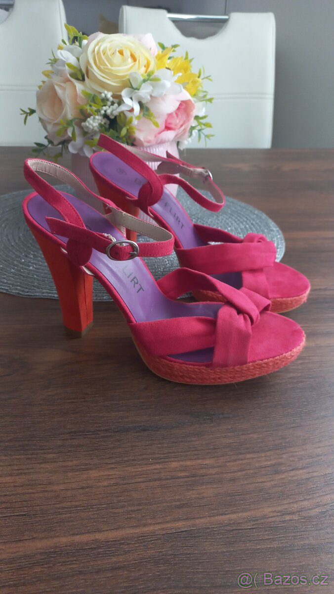 Dámské letní vel.40