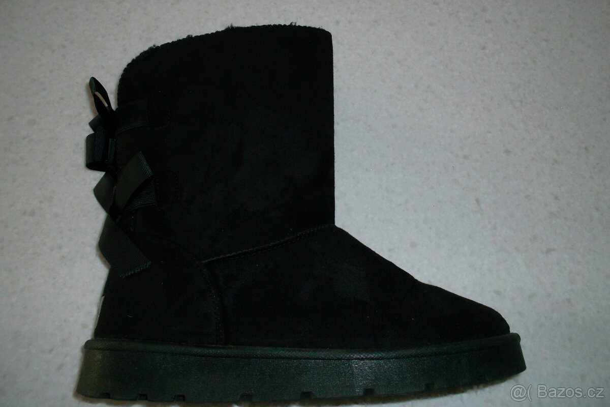 UGG-Teplé válenky/hacule/zimní boty, vel. 39