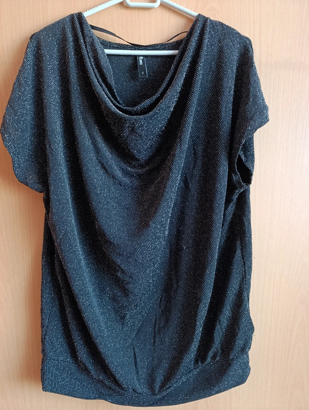 Halenka se stříbrnou nitkou