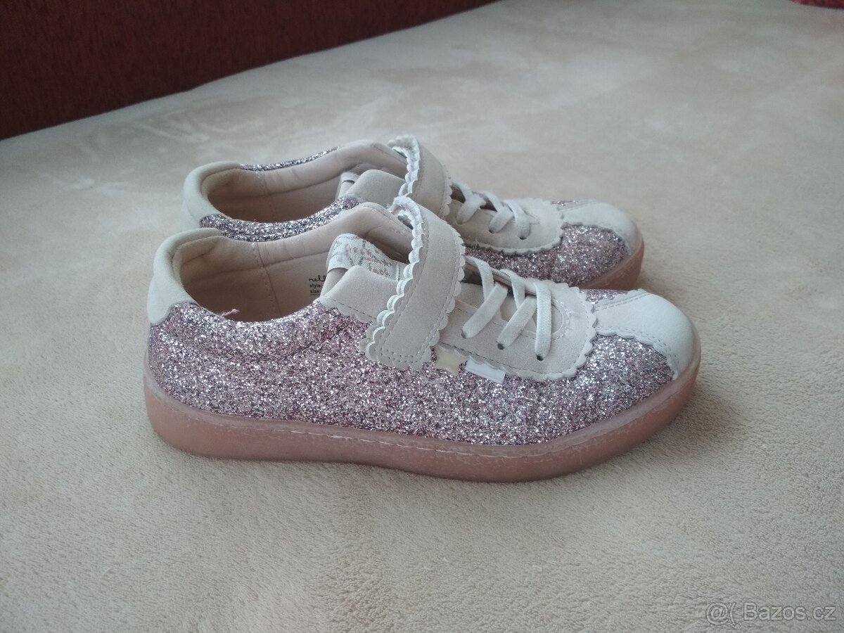 Dívčí boty, vel. 35