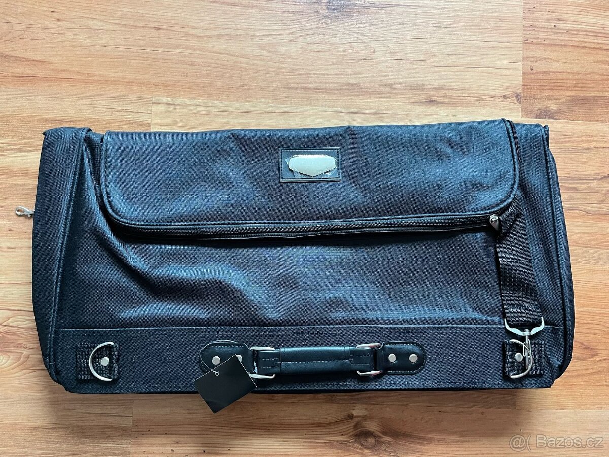 Taška - vak na oblek, obal na šaty. Nové