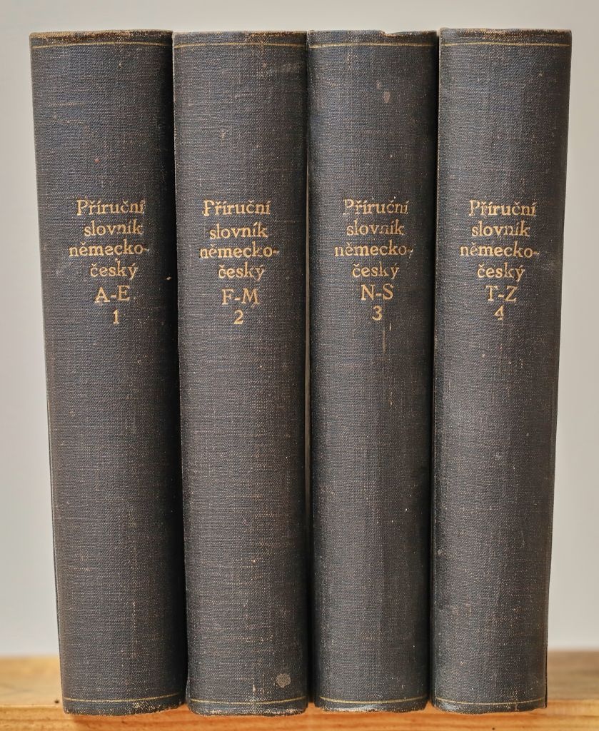 Příruční slovník německo-český 4-dílný