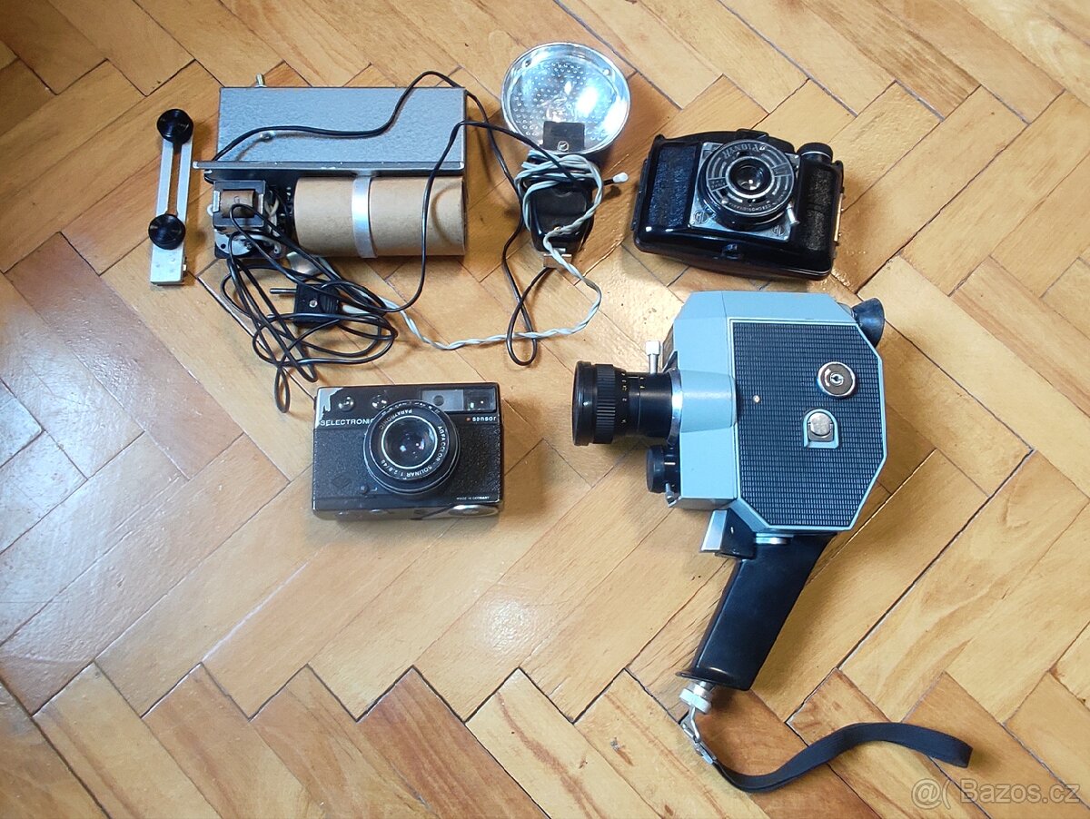 Staré fotoaparáty