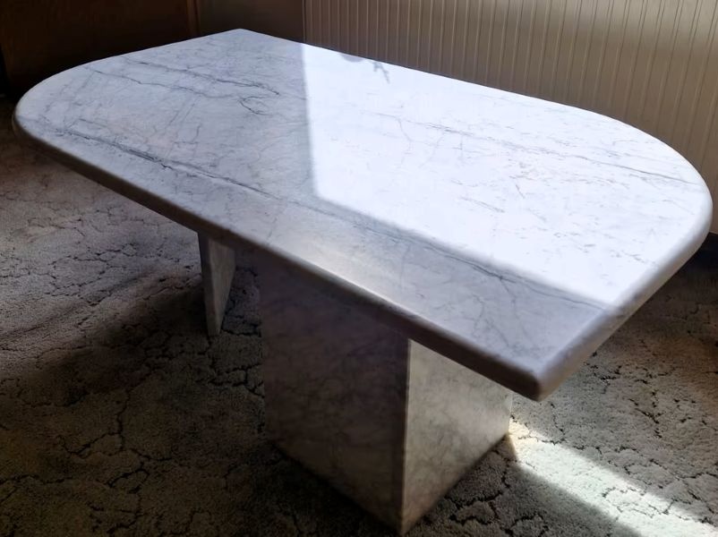 Stůl konferenční mramorový - kararský mramor