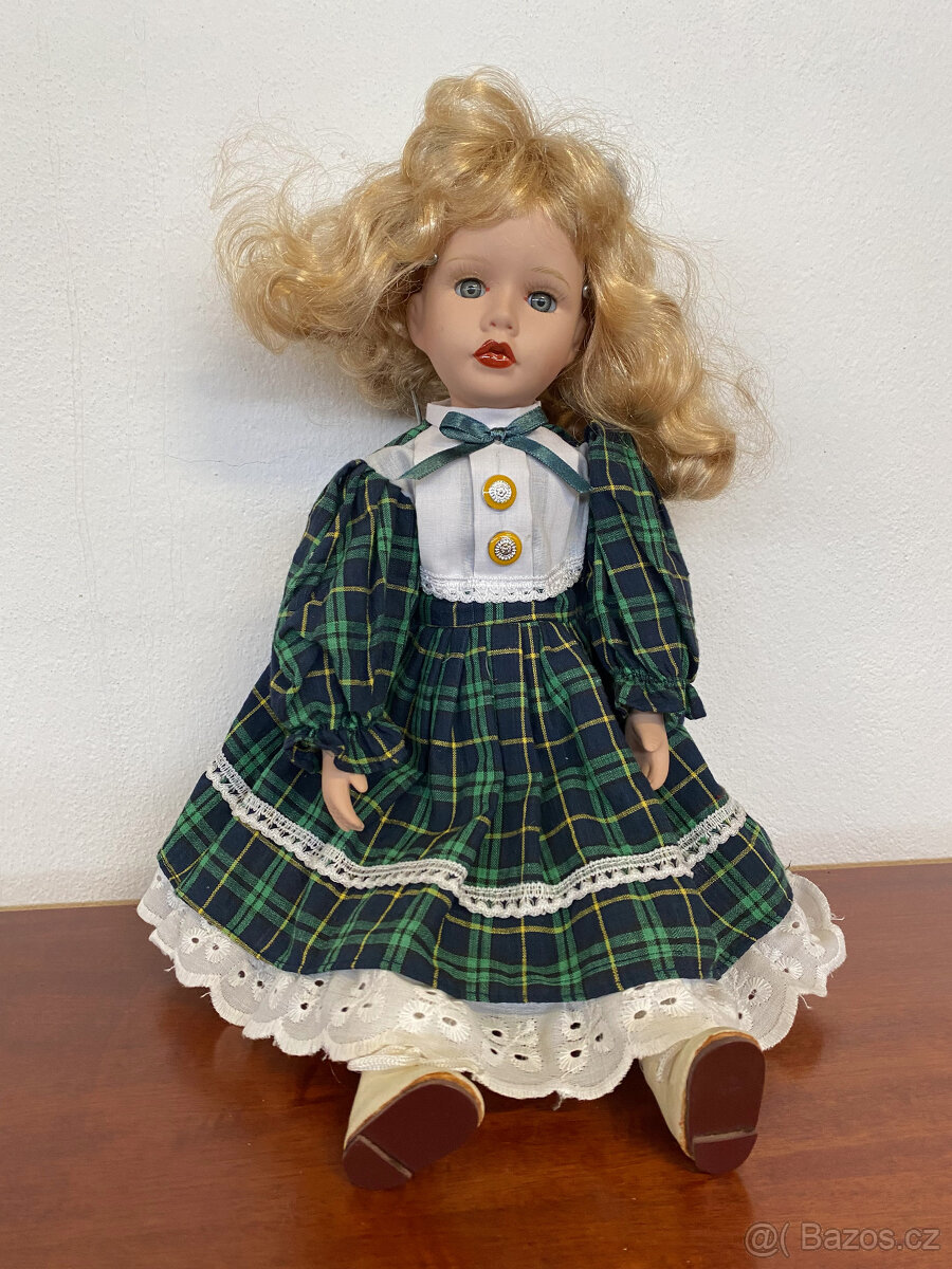 porcelánové panenky- sbírka