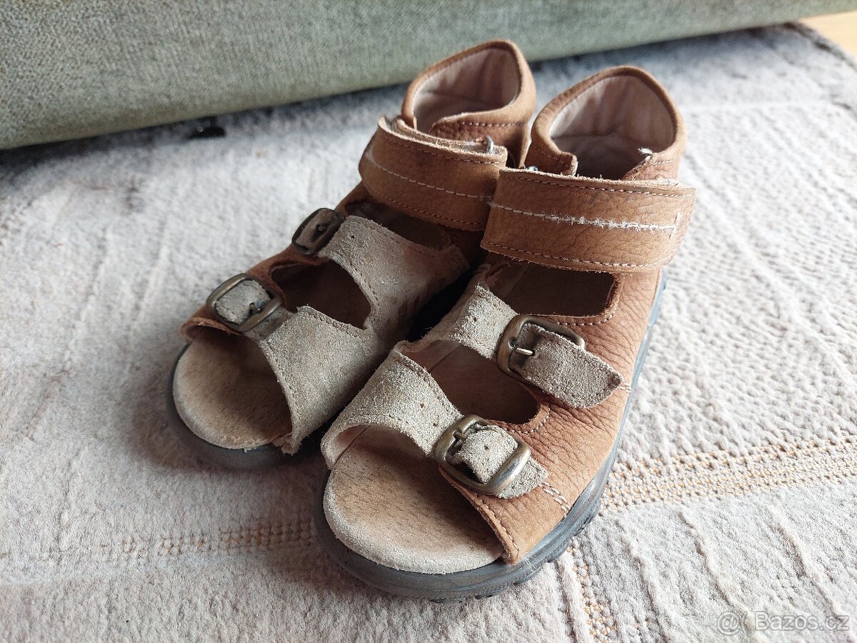 Sandály kožené kotníkové vel. 27