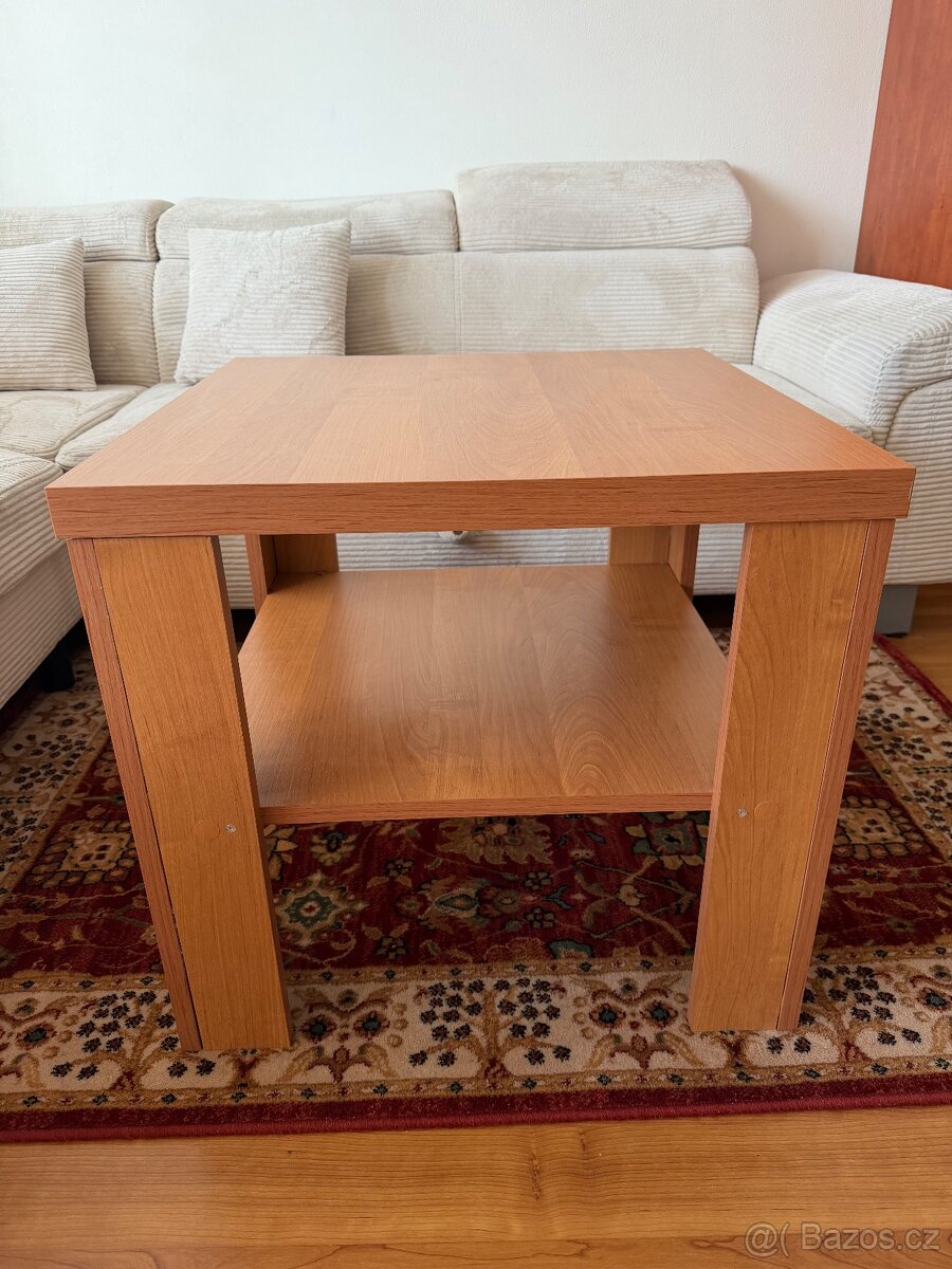 Konferenční stolek