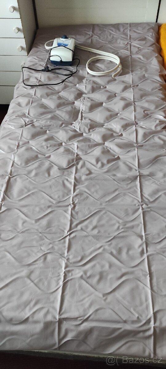 Antidekubitni bublinková podložka