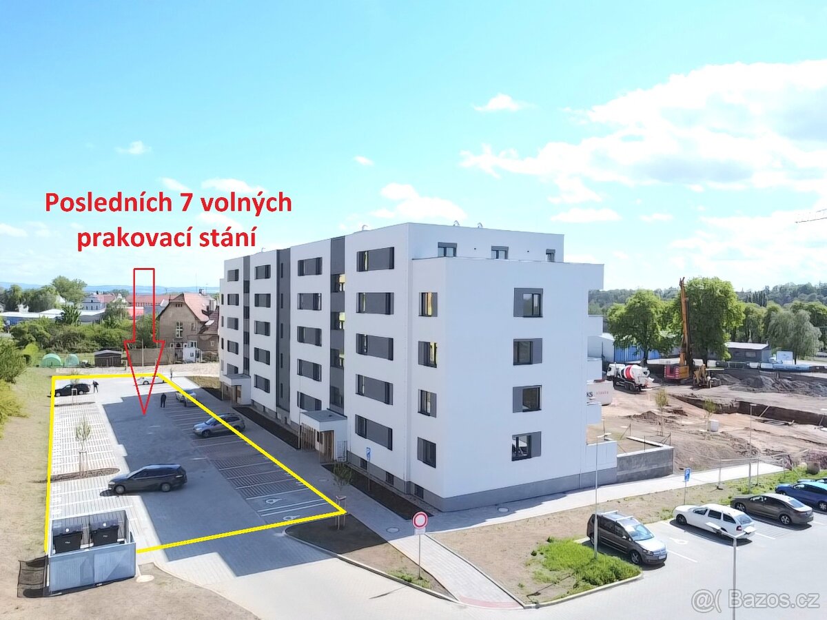 Pronájem, parkovací stání, 12 m2, Jaroměř