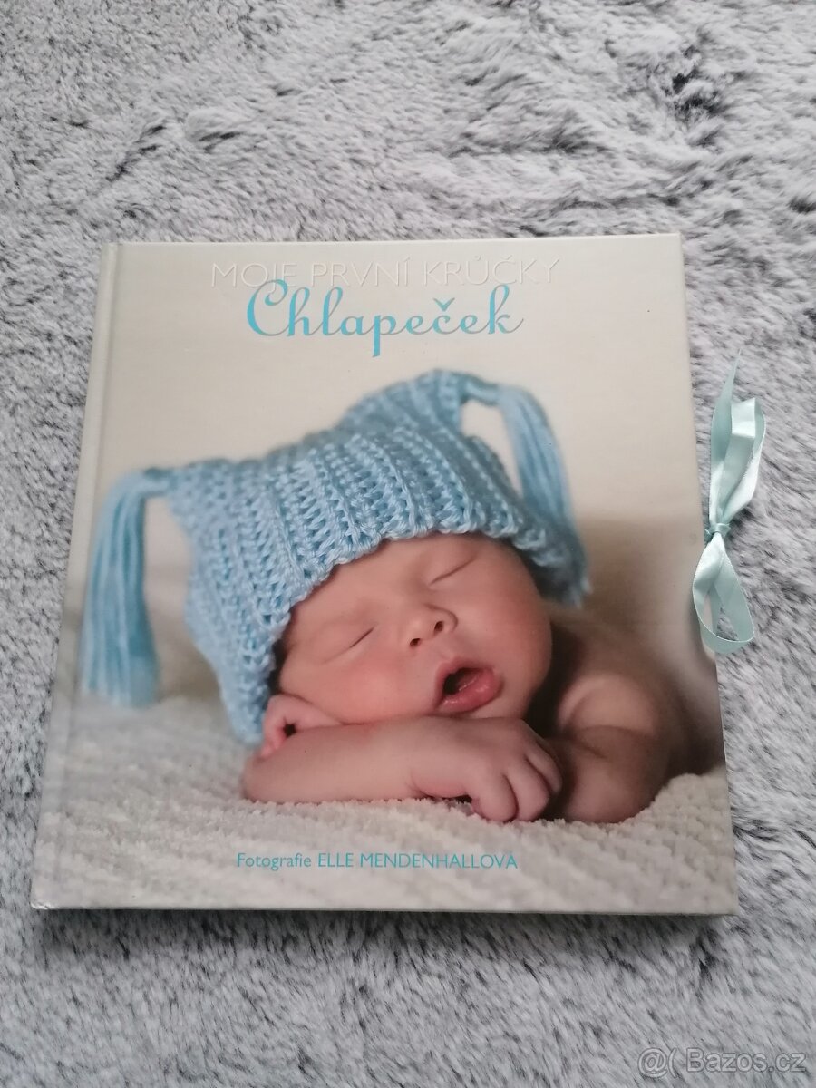 Kniha - Moje první krůčky