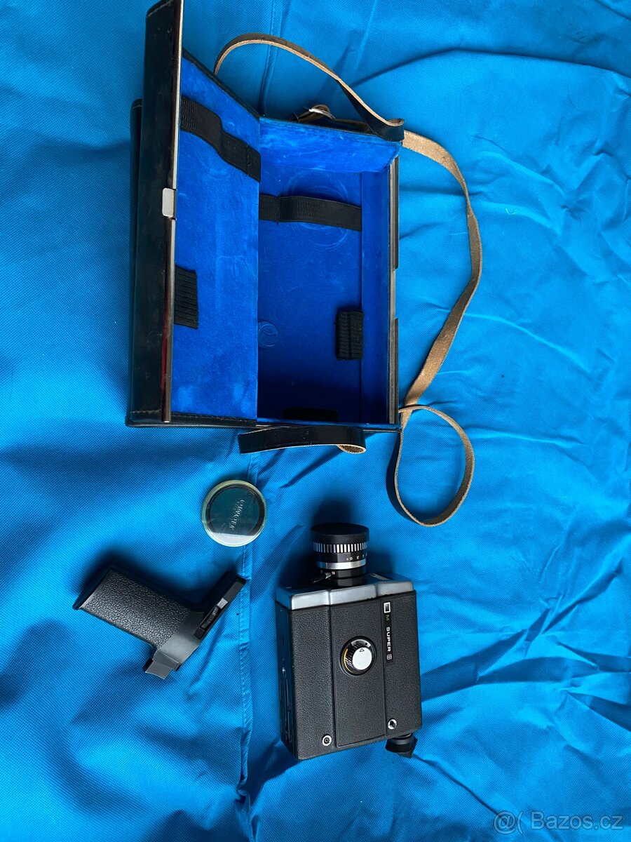 Stará retro kamera LOMO 215