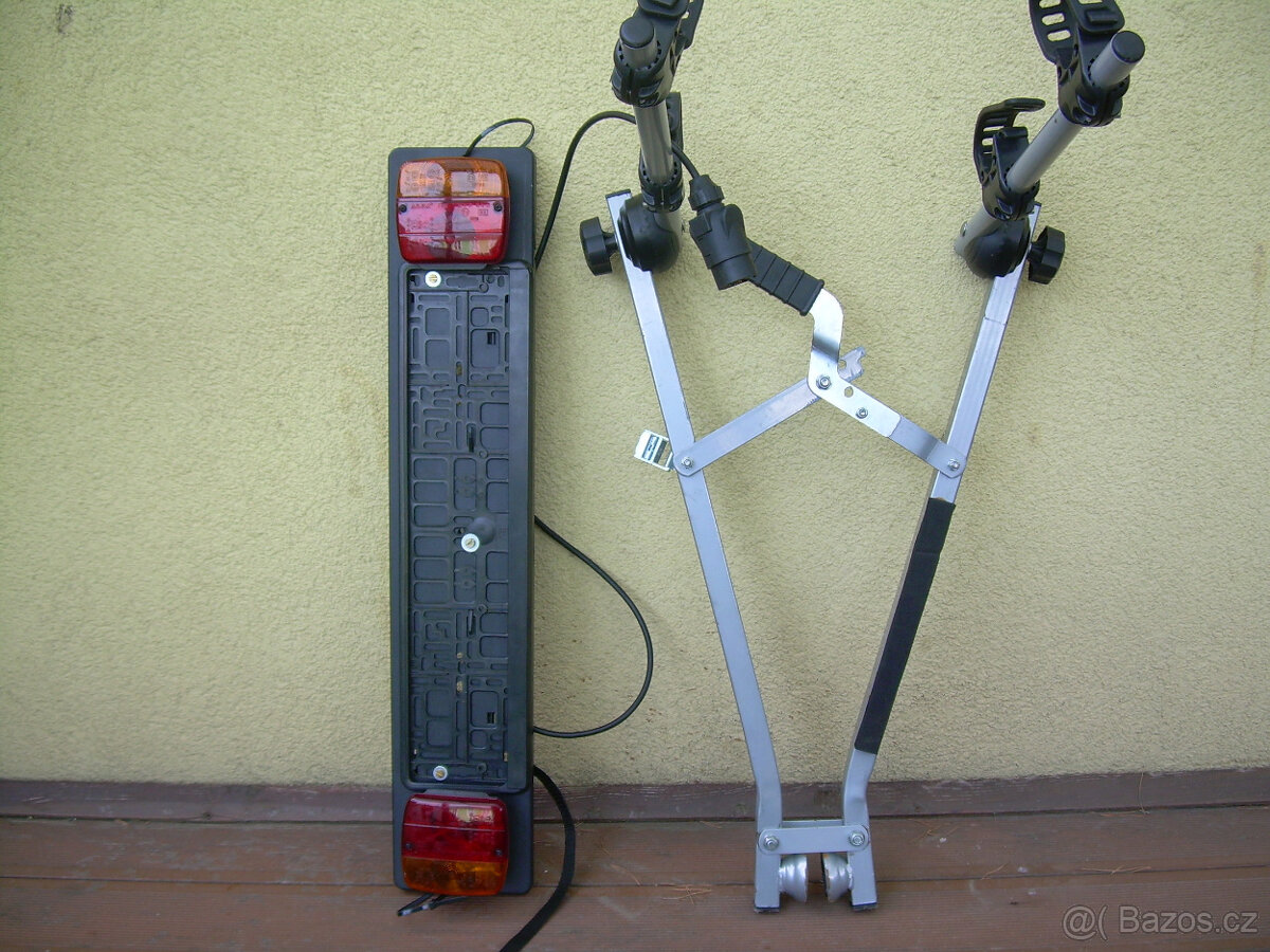 nosič kol na tažné + rampa na SPZ a osvětlení