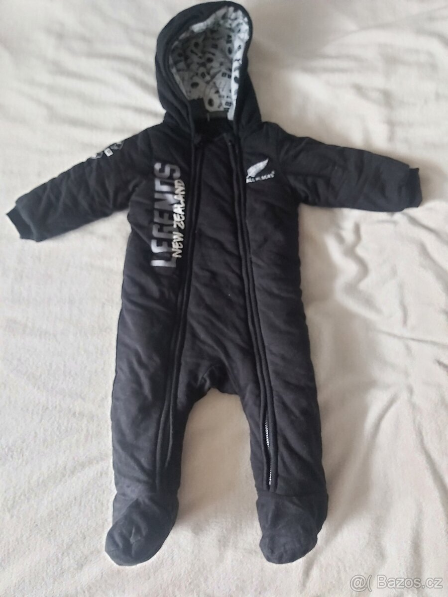 ZIMNI KOMBINEZA / BUNDA / CEPICE 4 - 6 mesicu