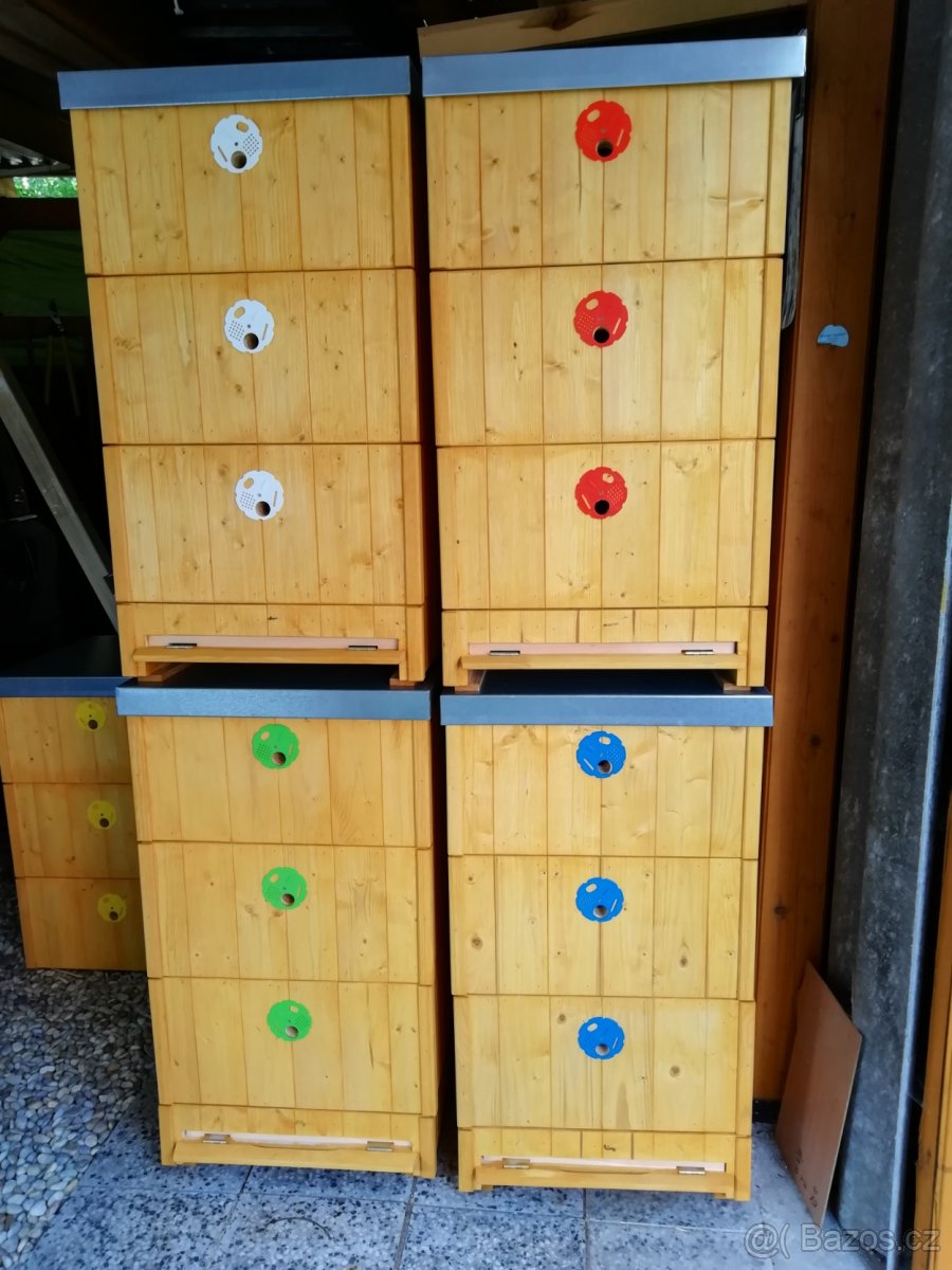 Včelí úly zateplené nástavkové rm 39x24