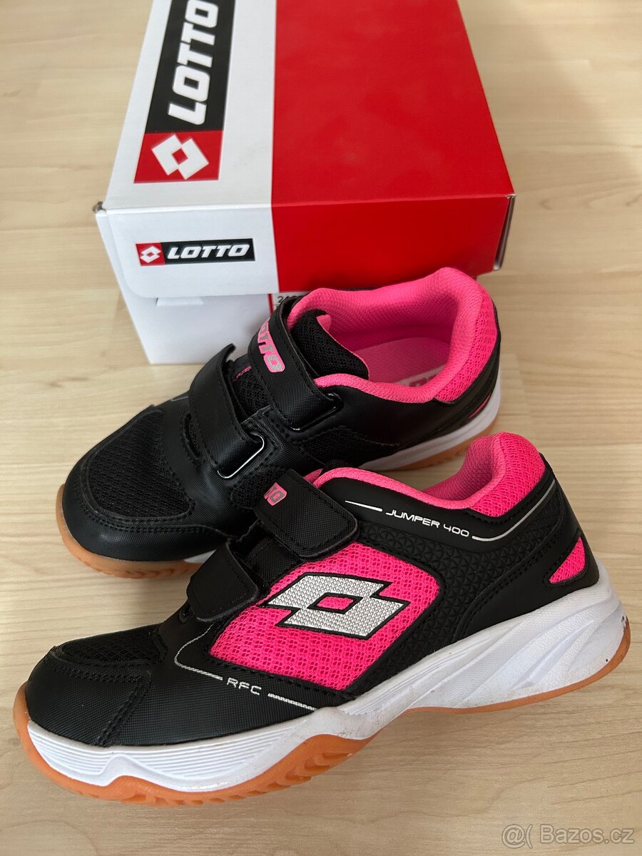 Boty - tenisky Lotto Jumper 400 - vel. 33
