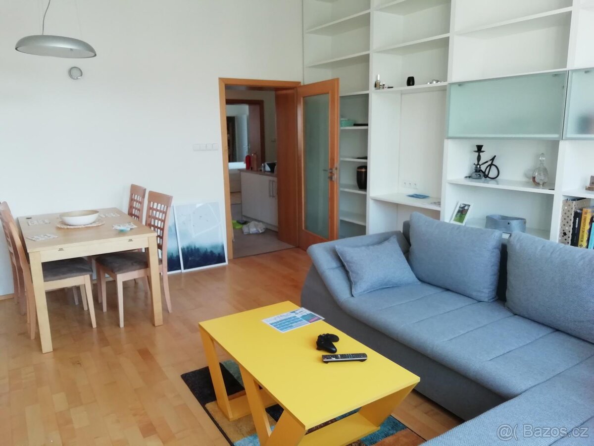 Konferenční stolek