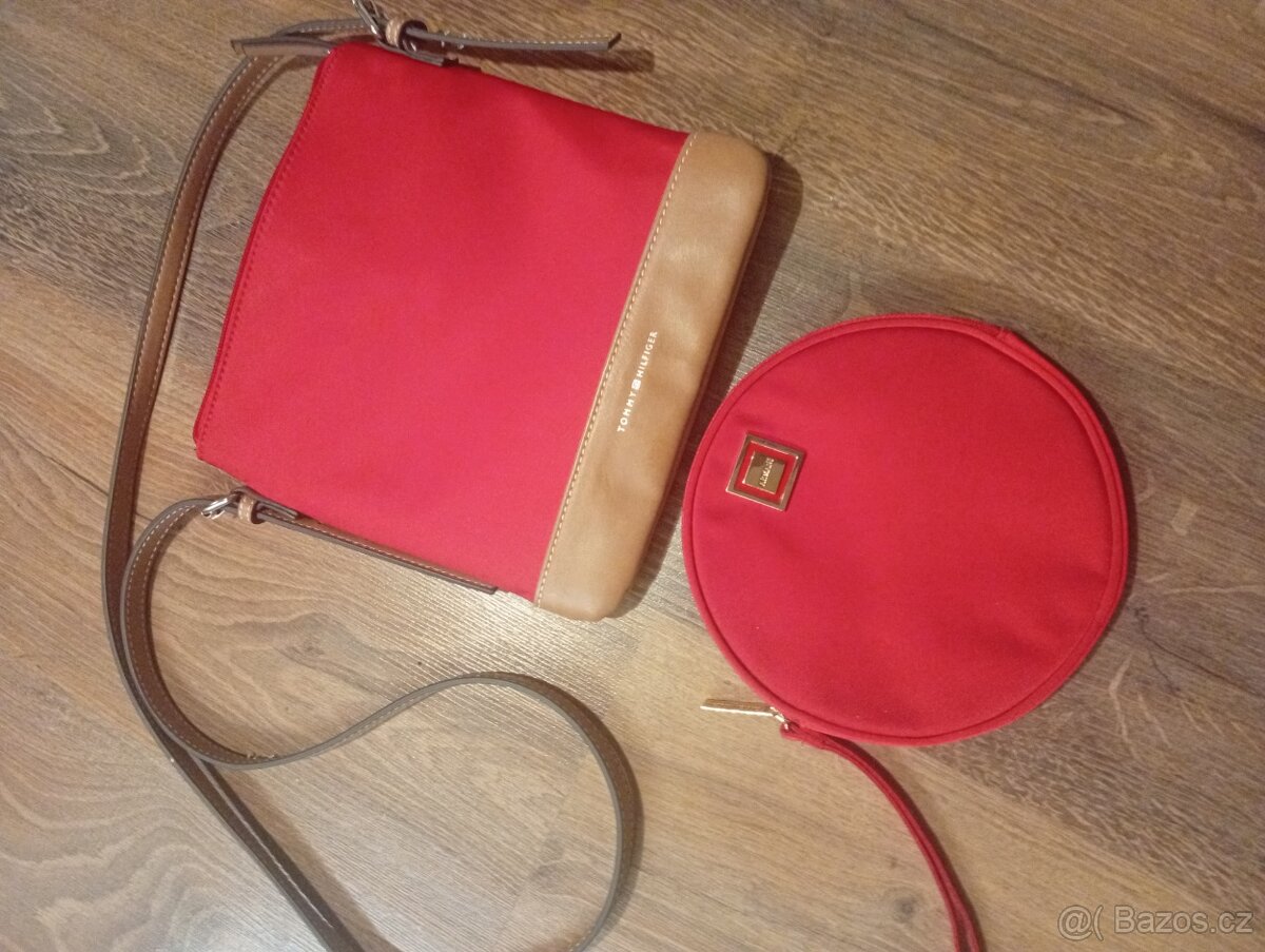Nová kabelka Tommy Hilfiger, taštička Armani zdarma