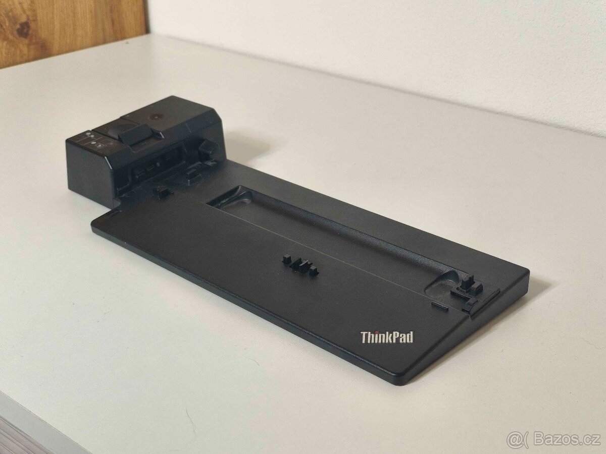 Lenovo Thinkpad Pro Docking Station 40AH