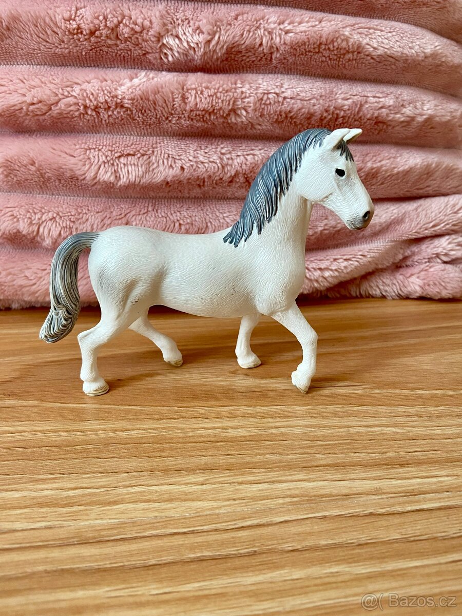 Schleich 13887 Hřebec Lipicána