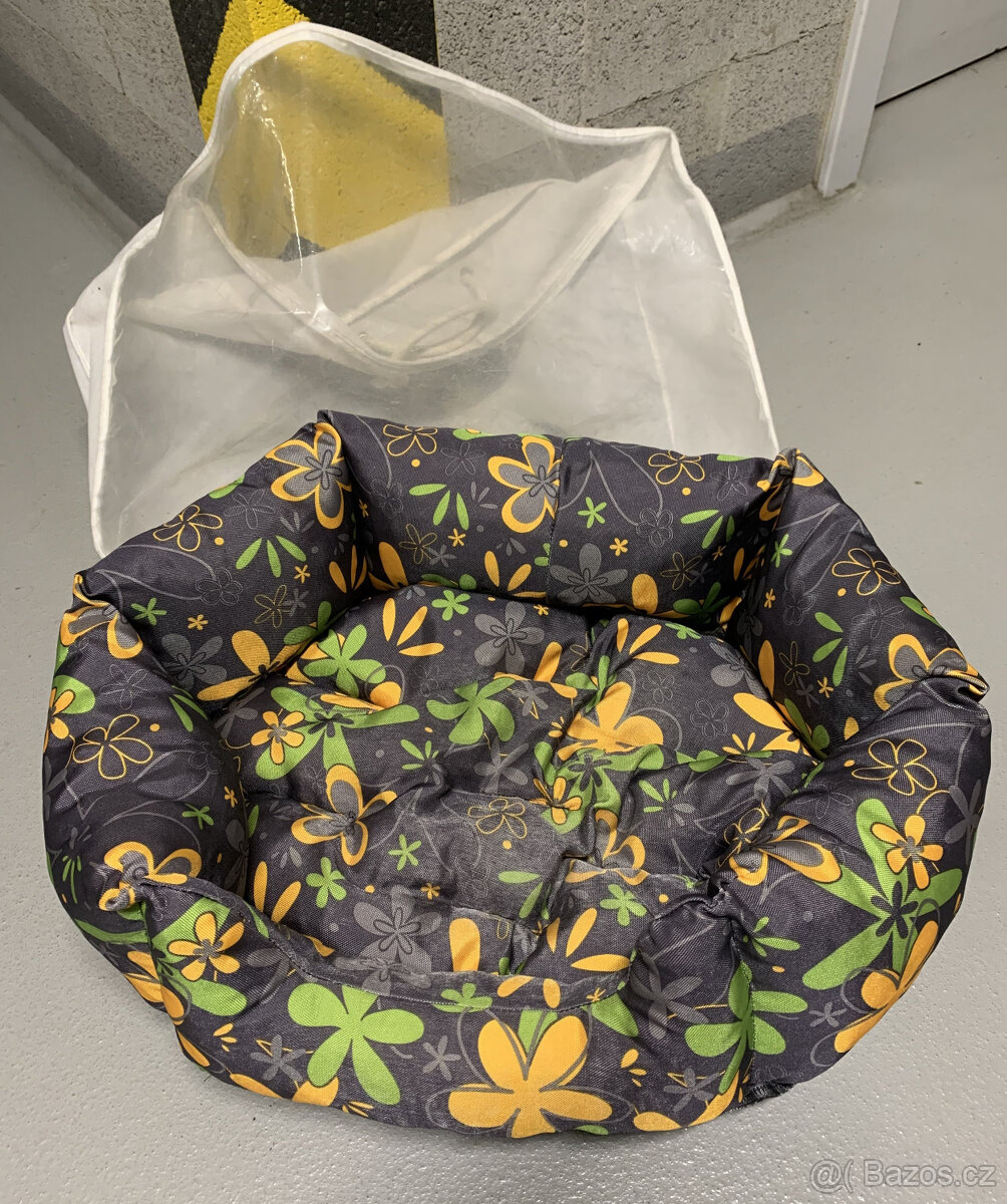 Pelíšek pro malého psa