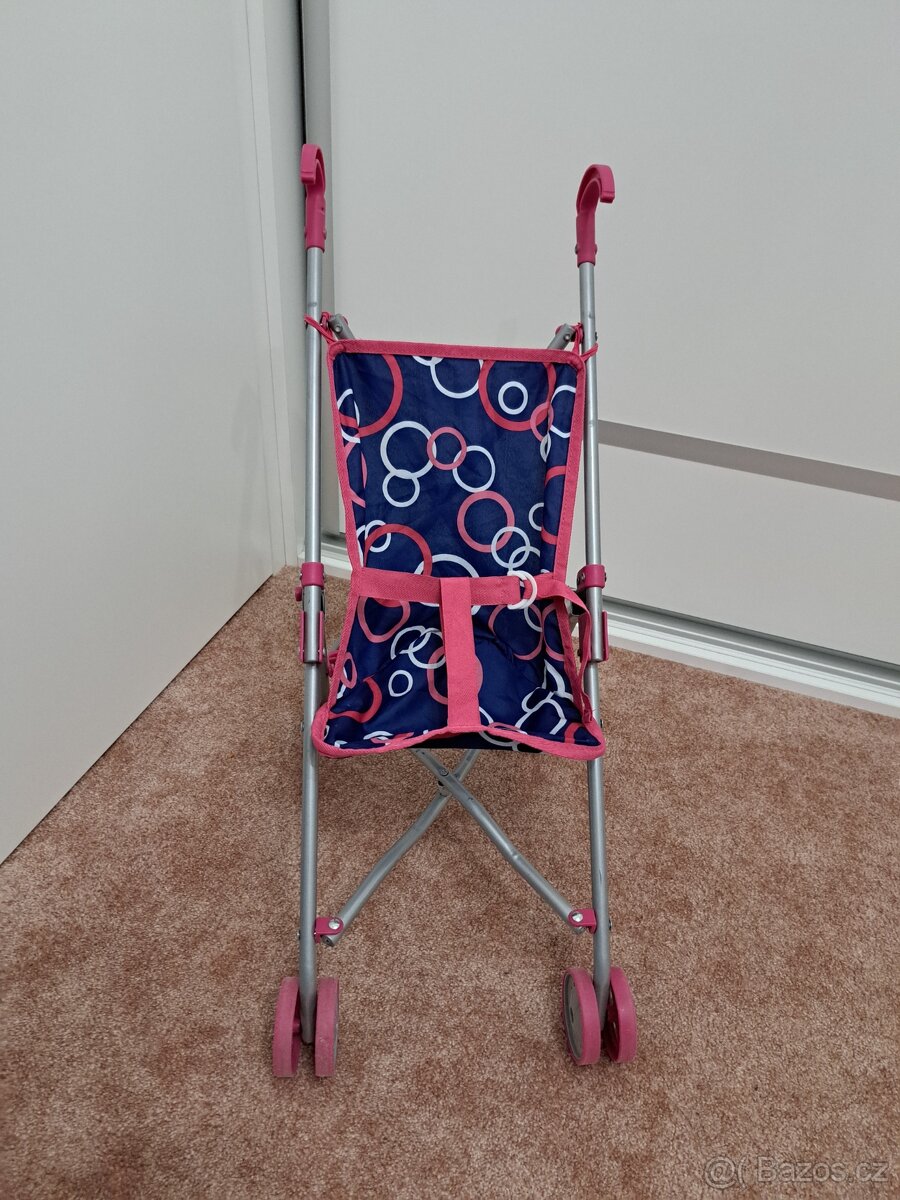 Kočárek - golfové hole pro panenky