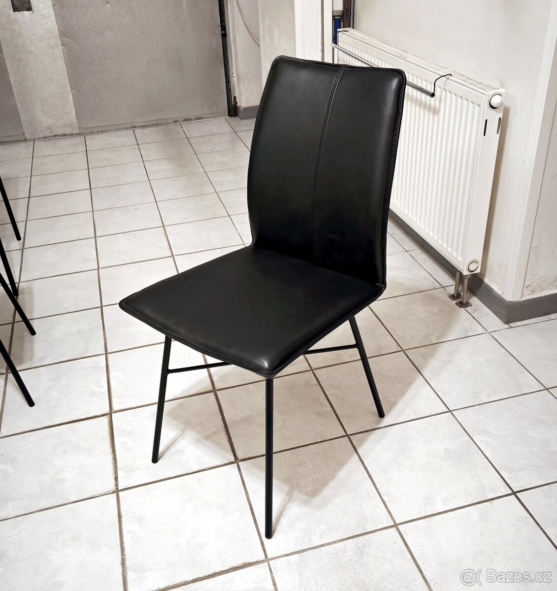 Kožené židle černé