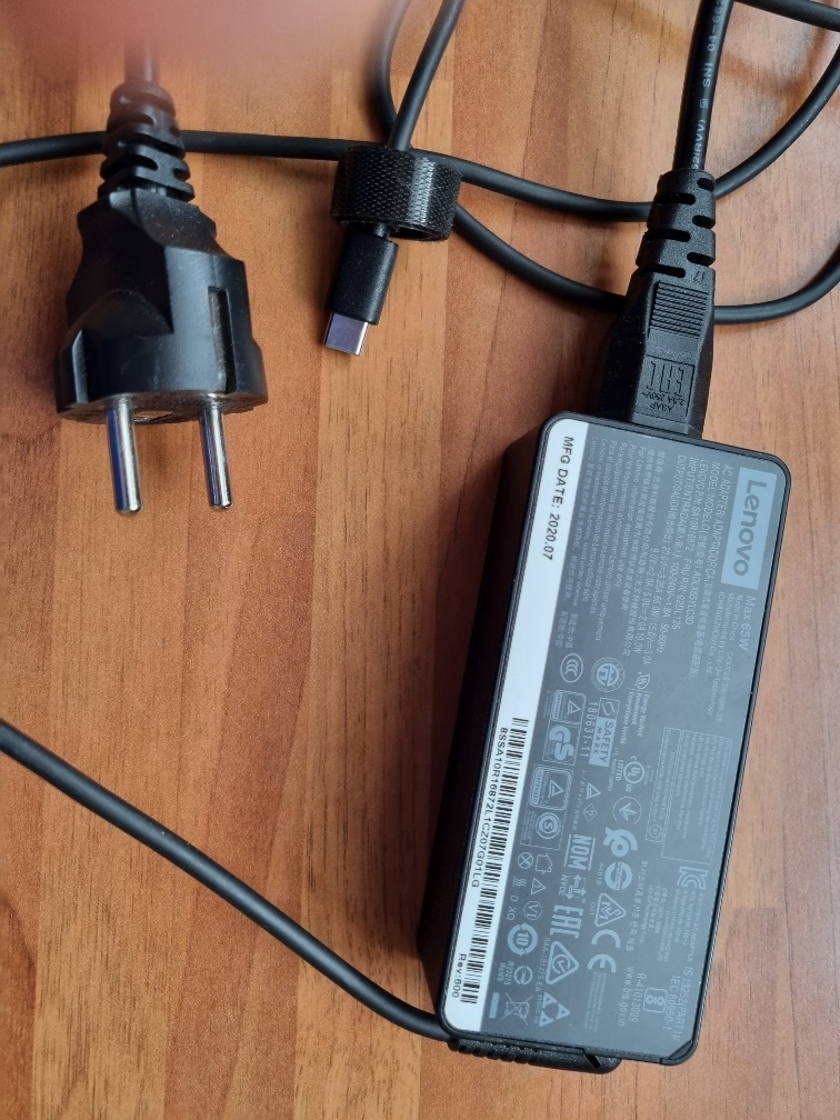 Napájecí zdroj Lenovo 65W