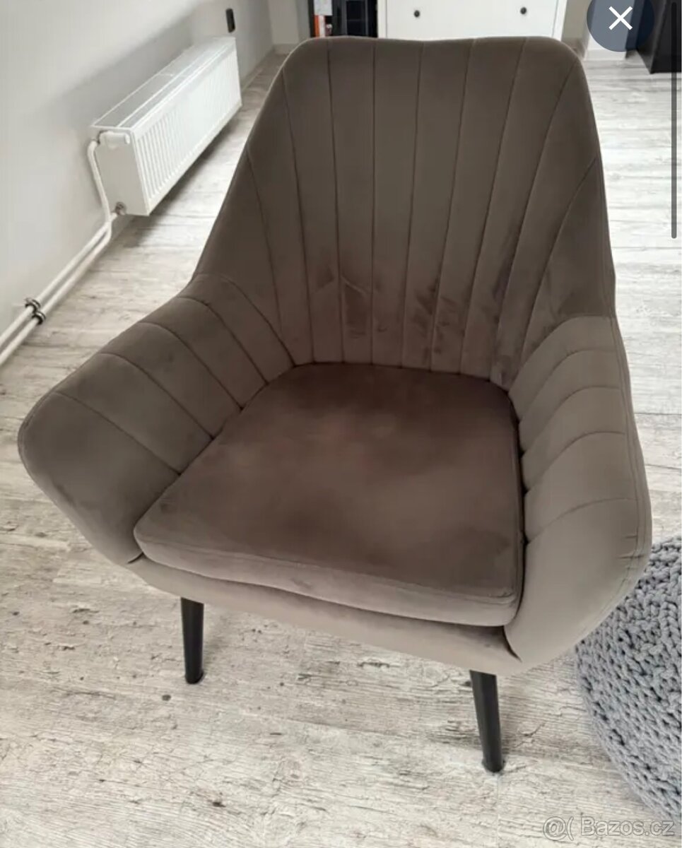 Sametové křeslo JAKO NOVÉ