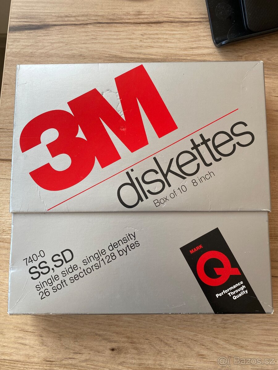 Diskety 8 palců - 9 kusů