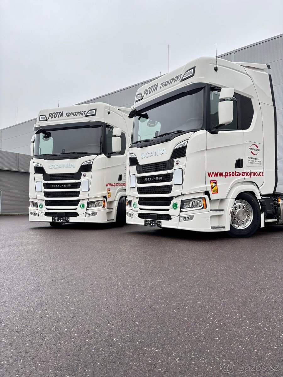 Řidič C+E s každodenním návratem