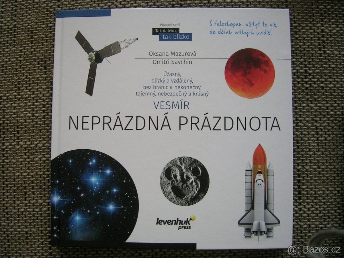 Vesmír neprázdná prázdnota tvrdá vazba