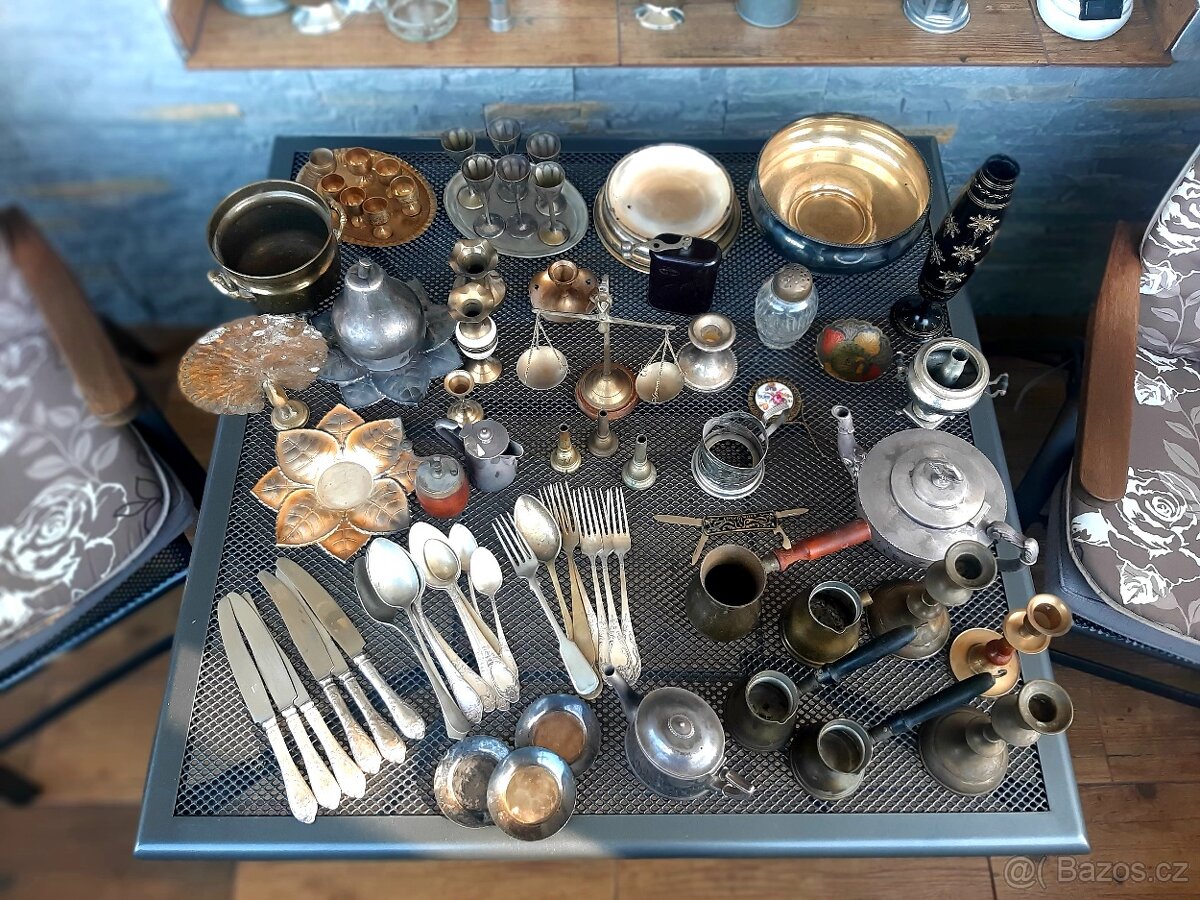 Starožitné předměty..