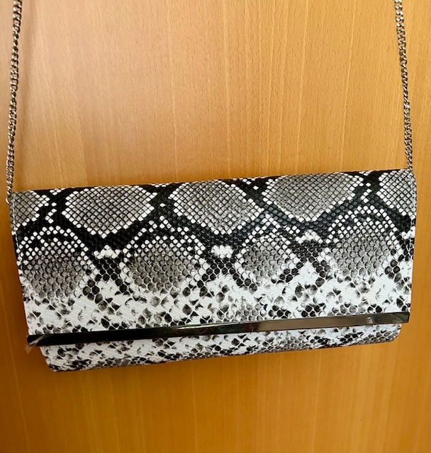 Psaníčko Kate Gray