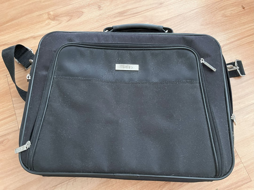 Taška na notebook (asi 15")