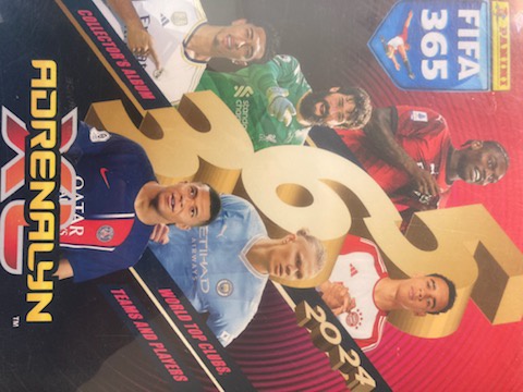 fotbalové kartičky Panini Adrenalin FIFA 2024