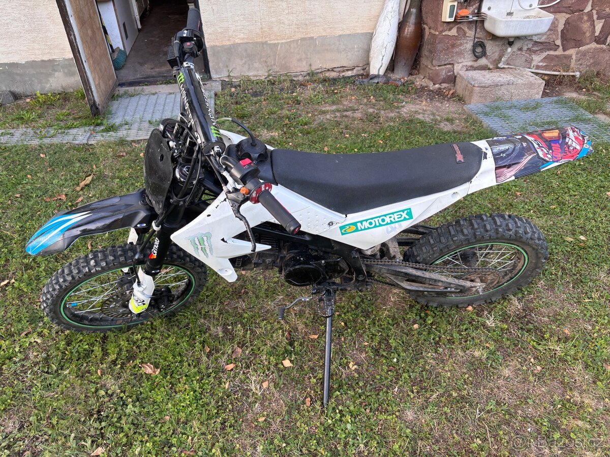 Pitbike x-motos 125
