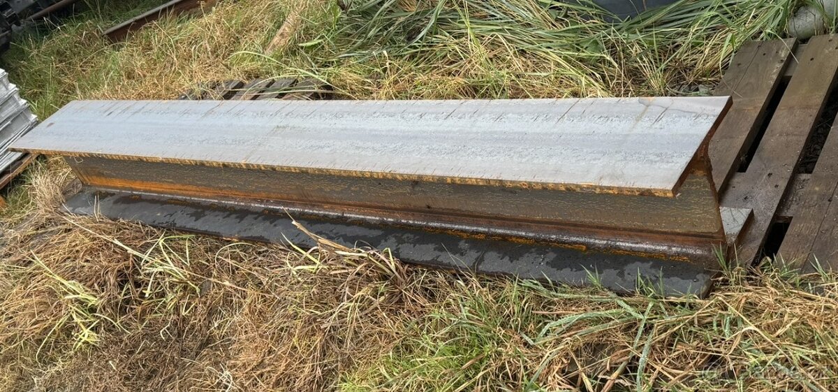 Nosník, Ičko, HEB 200