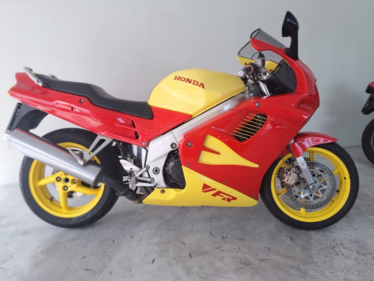 Honda VFR 750F