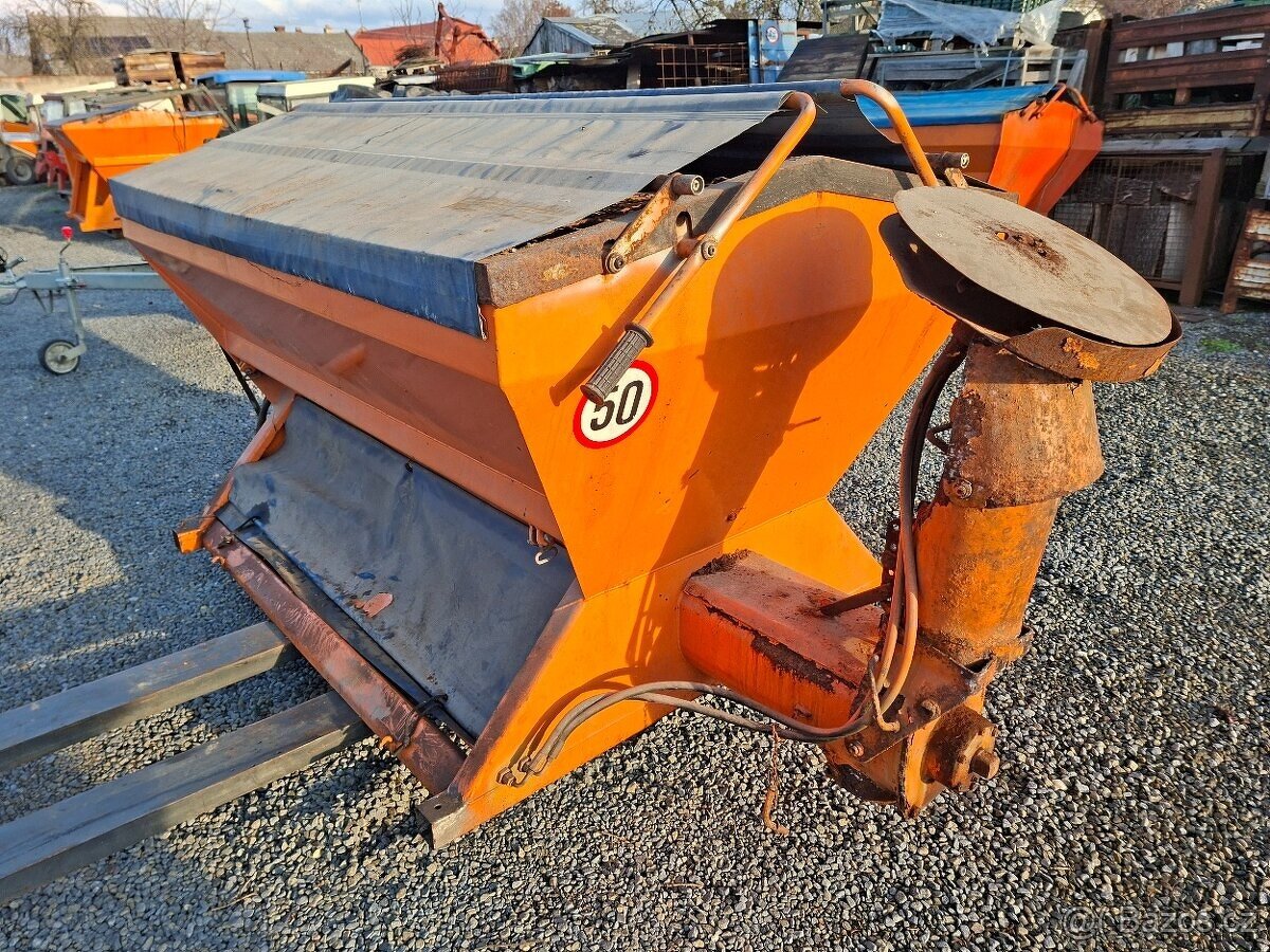 Beilhack sypací nástavba pro multicar SVS 1.2E.