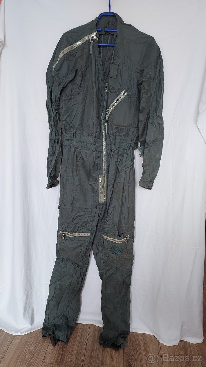 Uniforma. Armáda. Důstojník. Letectvo. SSSR. Rusko.