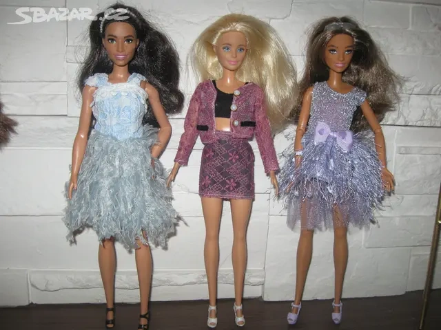 šaty na Barbie společenské lurexové