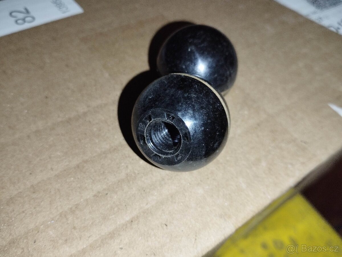 Rukojeť, koule s M10