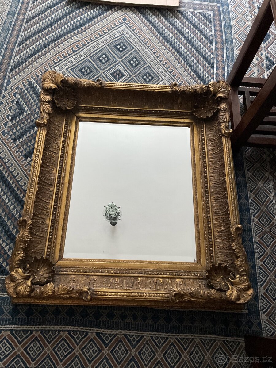 Prodám krásné starožitné zrcadlo