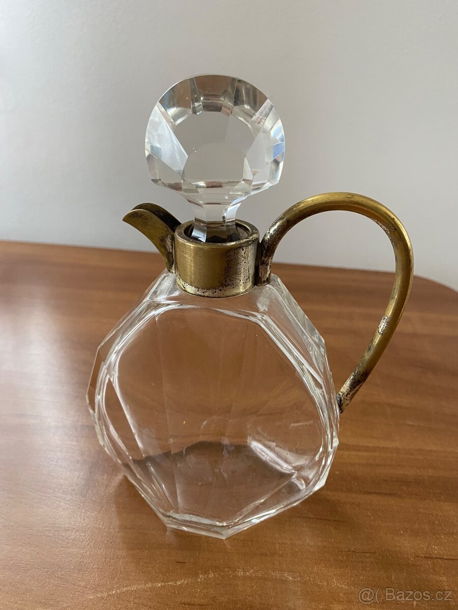 Stará karafa 1. Republika